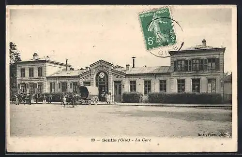 AK Senlis /Oise, La gare