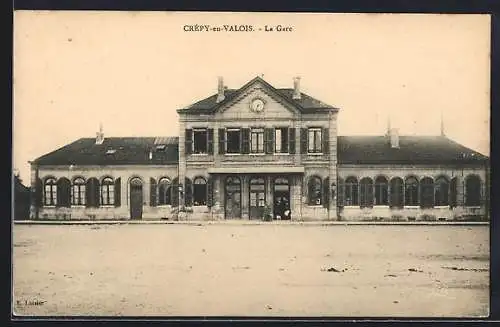 AK Crépy-en-Valois, La Gare