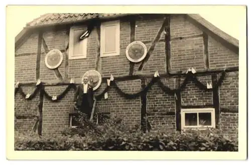 30 Fotografien unbekannter Fotograf, Ansicht Hannover-Anderten, Schützenfest, Festumzug, Volksfest, Siegerehrung uvm.