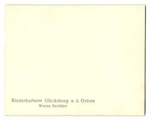 22 Fotografien Ansicht Glücksburg, Kinderkurheim Glücksburg a. d. Ostsee, Kinder im Bestrahlungszimmer, Strandkörbe