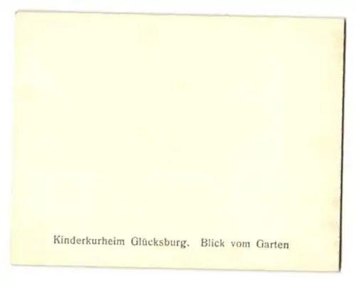 22 Fotografien Ansicht Glücksburg, Kinderkurheim Glücksburg a. d. Ostsee, Kinder im Bestrahlungszimmer, Strandkörbe