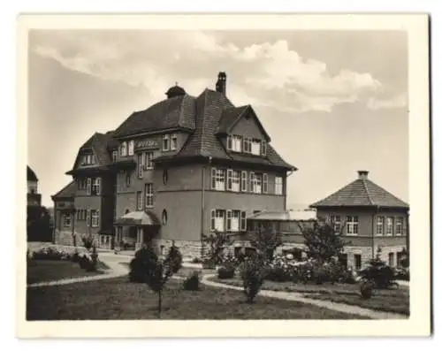 10 Fotografien Paul Weber, Ansicht Haigerloch, Heilstätte St. Josefshaus, Liegehalle, Arztzimmer, Krankenzimmer, Haus