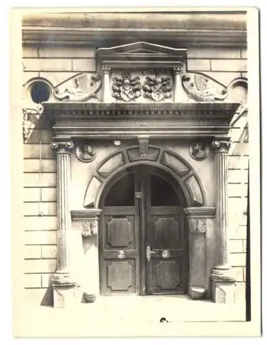 6 Fotografien Ansicht Erfurt, Erker in der Allerheiligenstr. 11, Michaeliskirche, Portal Michaelisstr. 38 und 10