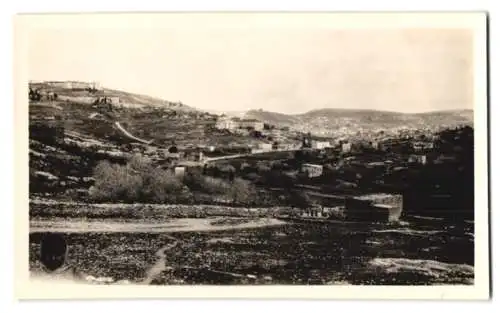 Fotografie unbekannter Fotograf, Ansicht Nazareth, Panorama am Stadtrand