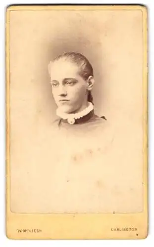 Fotografie W. McLiesh, Darlington, Northgate 71, Porträt einer jungen Frau