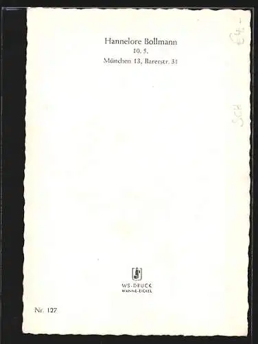AK Schauspielerin Hannelore Bollmann mit einem Getränk