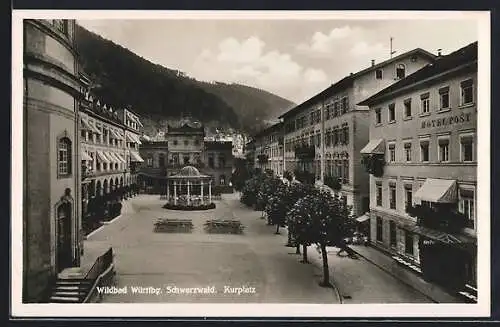 AK Wildbad /Württbg. Schwarzwald, Kurplatz mit Hotel Post