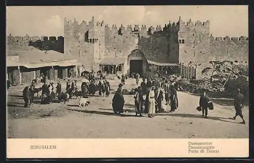 AK Jerusalem, Reges Treiben vor dem Damascustor