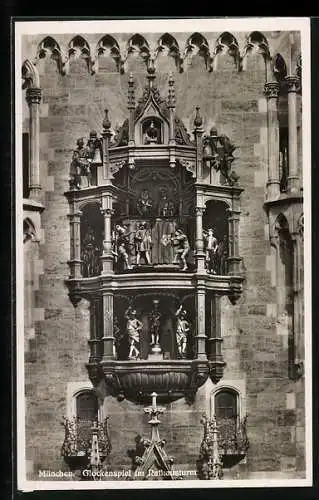 AK München, Glockenspiel im Rathausturm