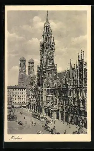 AK München, Strassenbahn vor dem Rathaus