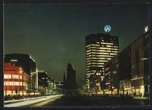 AK Berlin-Charlottenburg, Tauntzienstrasse beim Nacht, mit Europacenter u. Gedächtniskirche