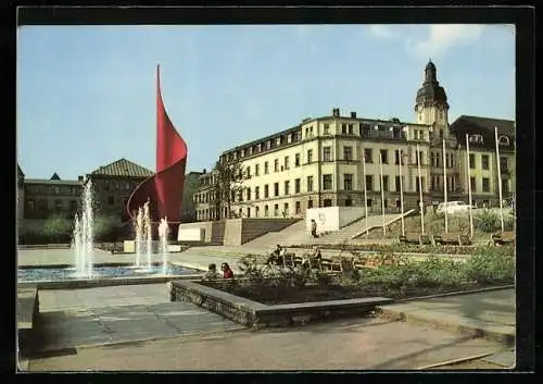 AK Halle /Saale, Fahnenmonument am Hansering Flamme der Revolution