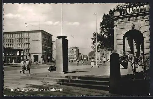 AK Bielefeld, Rathaus und Strasse am Niederwall