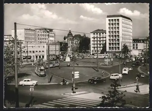 AK Hannover, Aegidientorplatz mit Aegidien-Apotheke und Strassenbahn