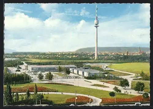 AK Wien, Teilansicht mit Auffahrt zum Donauturm