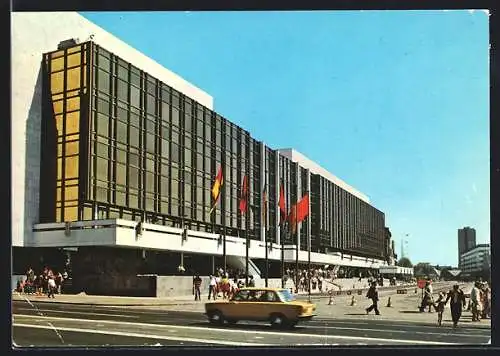 AK Berlin, Palast der Republik mit Strassenpartie