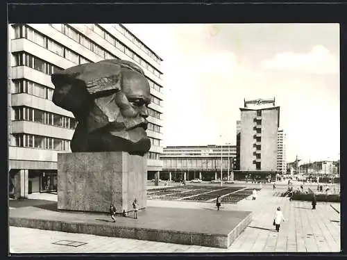 AK Karl-Marx-Stadt, Karl-Marx-Monument und Hochhausbauten