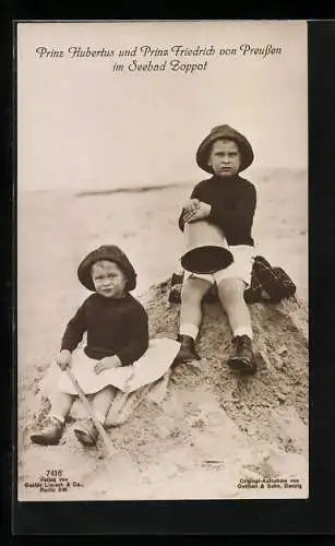 AK Zoppot, Prinz Hubertus und Prinz Friedrich von Preussen in jungen Jahren im Seebad