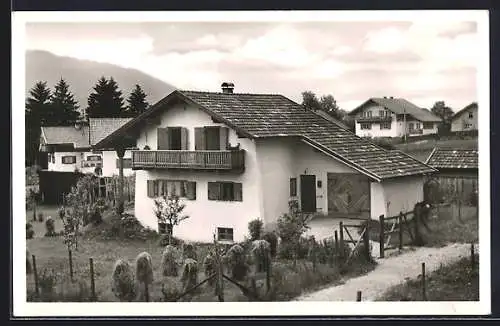 AK Altstädten /Oberstdorf, Hotel Haus Amely, Bahnhofstrasse 117, Ansicht aus der Vogelschau