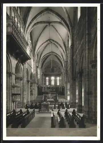 Foto-AK Deutscher Kunstverlag, Nr. 10: Bamberg, Der Dom, Mittelschiff und Georgenchor