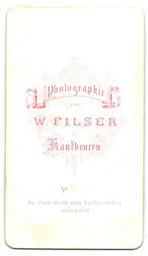 Fotografie W. Filser, Kaufbeuren, Porträt eines Herrn mit Schnurrbart