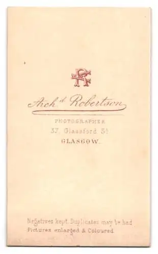 Fotografie Arch. Robertson, Glasgow, Glassford St 37, Porträt eines älteren Herrn mit Bart