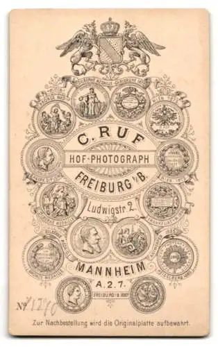 Fotografie C. Ruf, Freiburg, Ludwigstr. 2, Porträt eines jungen Mannes