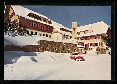 AK Altglashütten /Feldberg, Turnerwanderheim im Winter