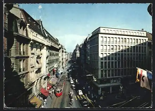 AK Geneve, Rue de la Confédération, Strassenpartie mit Strassenbahn