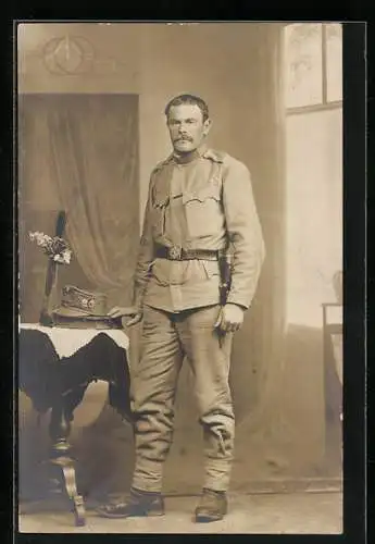 Foto-AK Ein österreichischer Gebirgsjäger in Uniform