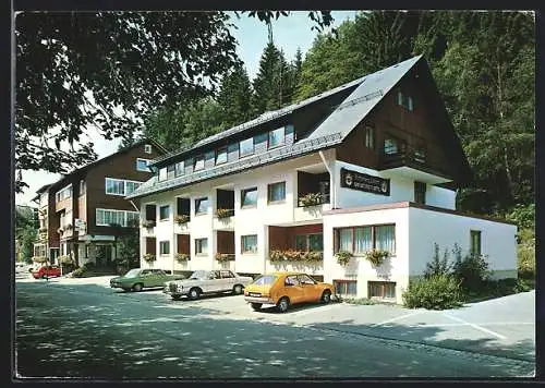 AK Titisee-Neustadt /Schwarzw., Das Hotel Waldlust mit Aparthotel, Inh. Familie Bunkus