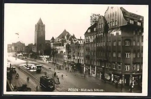 AK Posen / Poznan, Blick auf Schloss mit Strassenbahn