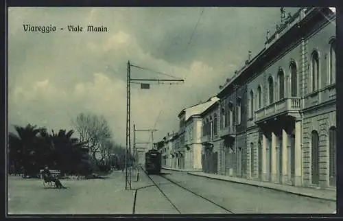 AK Viareggio, Viale Manin, Strassenbahn