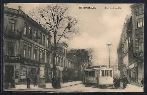 AK Wilhelmshaven, Bismarckstrasse mit Strassenbahn