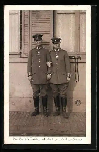 AK Prinz Ernst Heinrich von Sachsen mit Prinz Friedrich Christian in Uniform