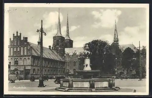 AK Roskilde, Kirche und Brunnen