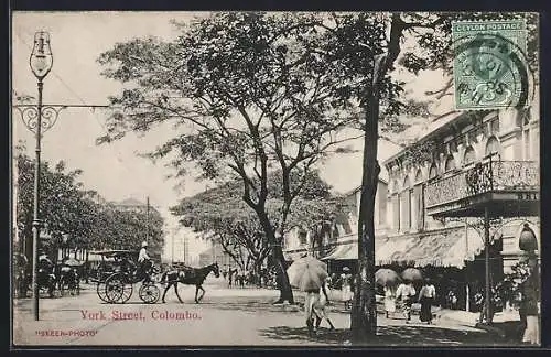 AK Colombo, York Street with carriage and people