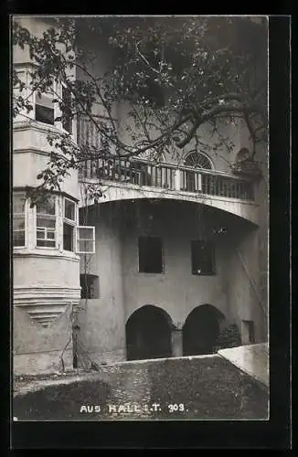 Foto-AK A. Stockhammer: Hall /Tirol, Haus mit Terrasse