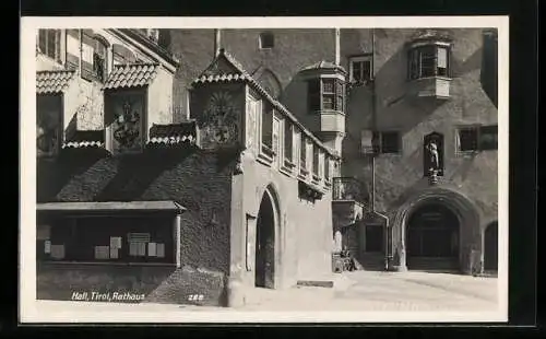 Foto-AK A. Stockhammer: Hall /Tirol, Rathaus und Elektrizitätswerk