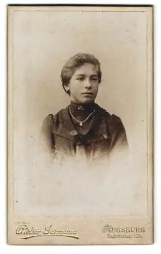 Fotografie Atelier Germania, Augsburg, Bahnhofstr. 12½, Porträt einer jungen Frau