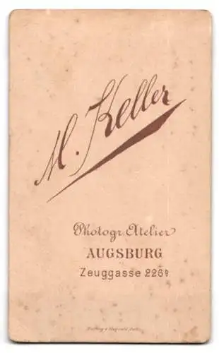 Fotografie M. Keller, Augsburg, Zeuggasse 226b, Porträt eines jungen Mannes mit Brille