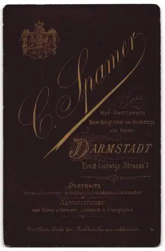 Fotografie C. Spamer, Darmstadt, Ernst-Ludwigs Strasse 7, Sitzende Dame mit stehendem Herrn