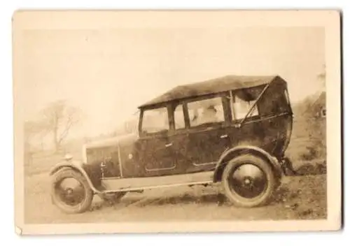 Fotografie Auto Cabriolet, Grosser reisewagen mit geschlossenem Verdeck