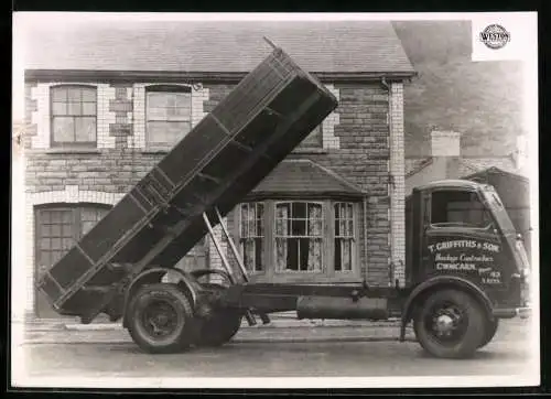 Fotografie Lastwagen Morris, Kipplader-LKW T. Griffiths & Son mit Kipper-Aufbau Weston - Birmingham