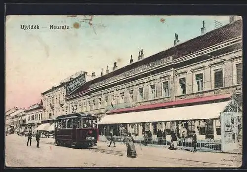 AK Neusatz, Strassenpartie mit Strassenbahn