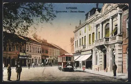 AK Ujvidék, Strassenbahn in der Donau-Gasse, Duna-utca