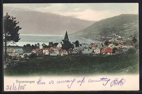 AK Vossevangen, Totalansicht mit See und Bergen