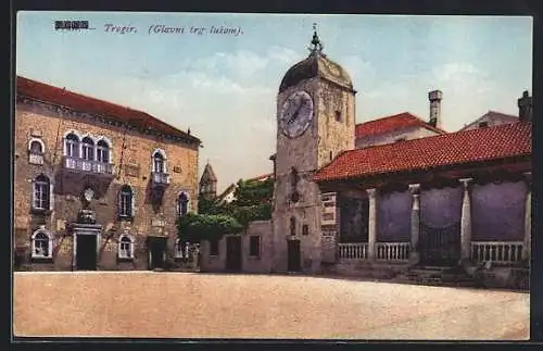 AK Trogir, Glavni trg luzom