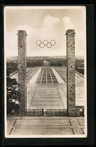 AK Berlin, Reichssportfeld, Olympia-Stadion, Blick durch das Osttor