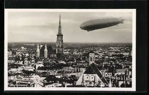 AK Wien, Luftschiff Graf Zeppelin über der Stadt